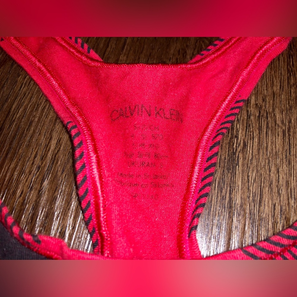 Calvin Klein Red and Black Plaid Sports Bra - Small - Picture 4 of 5